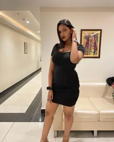 Escorts Pandhurna
